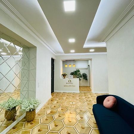 Quality Inn Tbilisi Ngoại thất bức ảnh