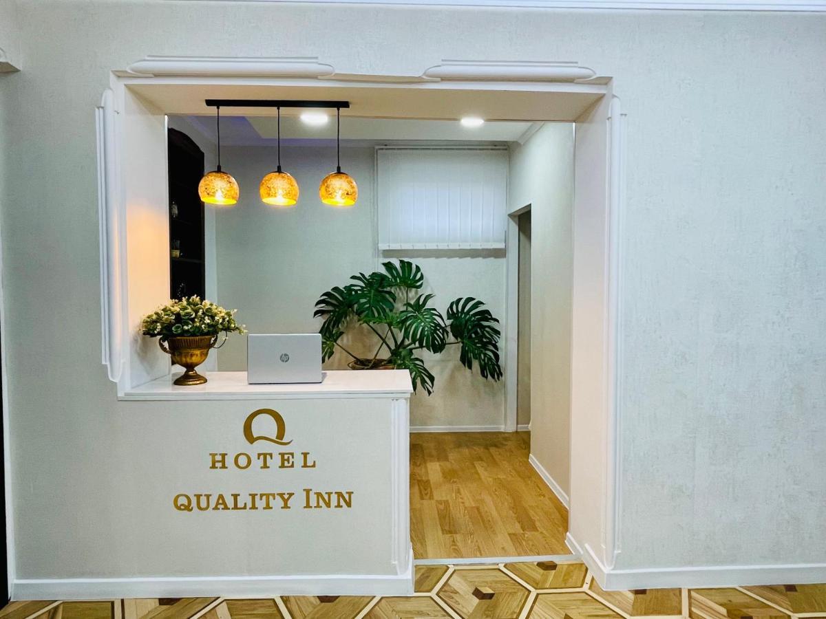 Quality Inn Tbilisi Ngoại thất bức ảnh