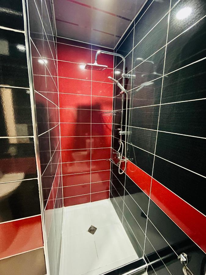 Quality Inn Tbilisi Ngoại thất bức ảnh