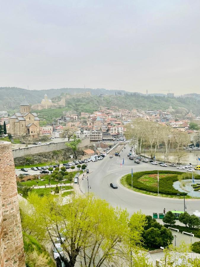 Quality Inn Tbilisi Ngoại thất bức ảnh